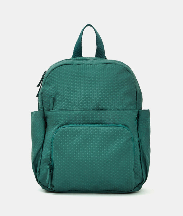 תיק גב Mandarina Duck Revival 2.0 OXT08 בצבע ירוק עלווה | P10OXT0829O | תמונה 1
