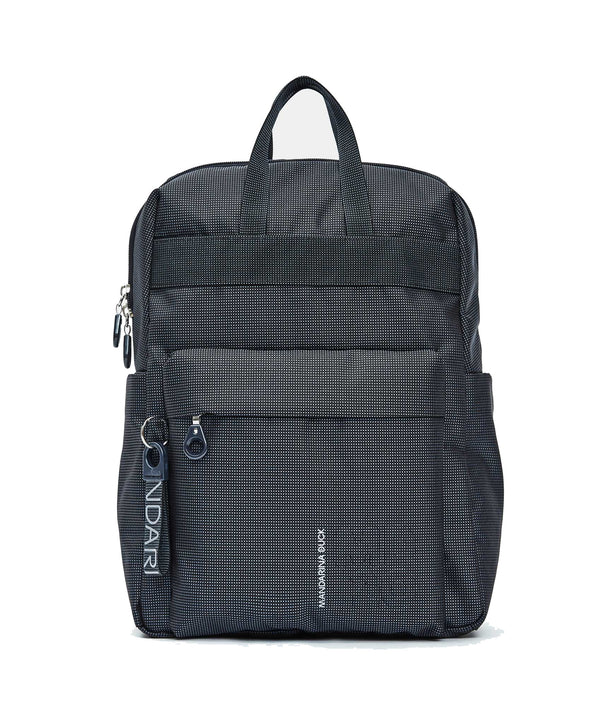 תיק גב Mandarina Duck MD20 QMT17 בצבע Scarab | P10QMT17A46 | תמונה 1