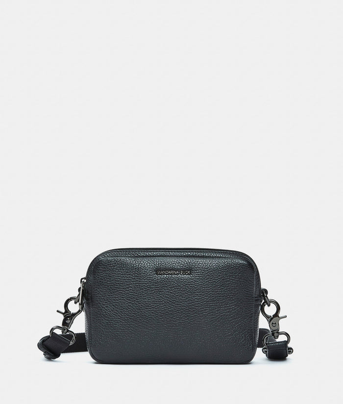 תיק צד Mandarina Duck Mellow Leather FZT13 בצבע שחור | P10FZT13001 | תמונה 1