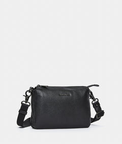 תיק צד Mandarina Duck Mellow Leather FZT82 בצבע שחור | P10FZT82001 | תמונה 2
