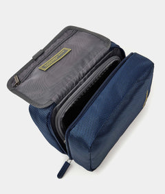 תיק רחצה Mandarina Duck Zephyr OTN02 בצבע כחול כהה | P10OTN0208Q | תמונה 4