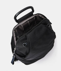 תיק גב Mandarina Duck MD20 QMT39 בצבע שחור | P10QMT39651 | תמונה 5