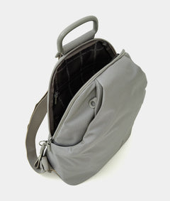 תיק גב Mandarina Duck MD20 QMT39 בצבע Cocoon | P10QMT39B09 | תמונה 4