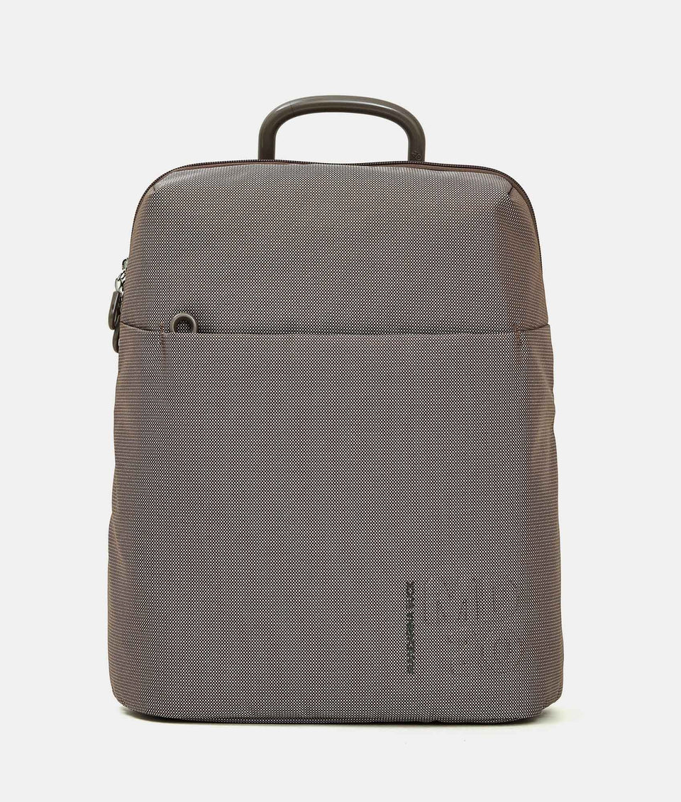 תיק גב Mandarina Duck MD20 QMT71 בצבע טאופ | P10QMT7109K | תמונה 1