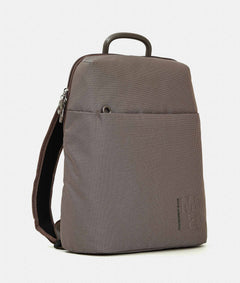 תיק גב Mandarina Duck MD20 QMT71 בצבע טאופ | P10QMT7109K | תמונה 2