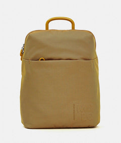 תיק גב Mandarina Duck MD20 QMT71 בצבע ענבר | P10QMT71B06 | תמונה 1