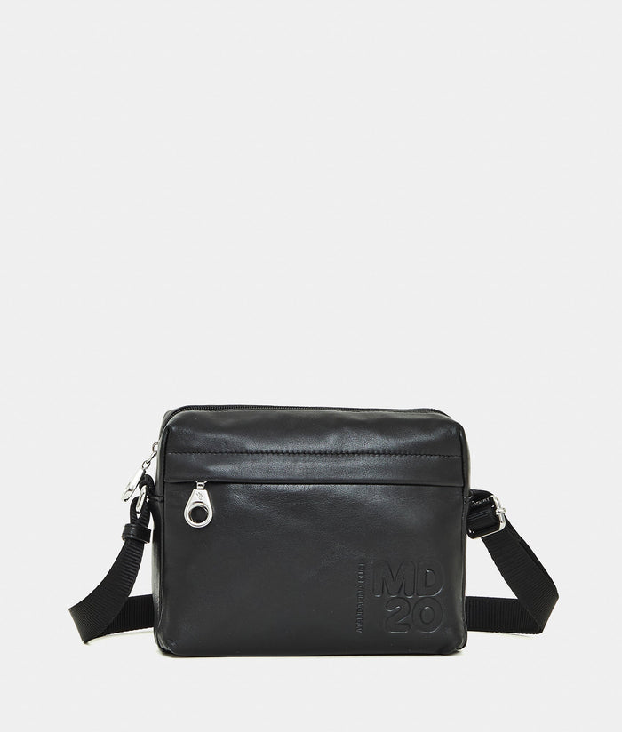 תיק צד Mandarina Duck MD20 Leather TKT34 בצבע שחור | P10TKT34001 | תמונה 1